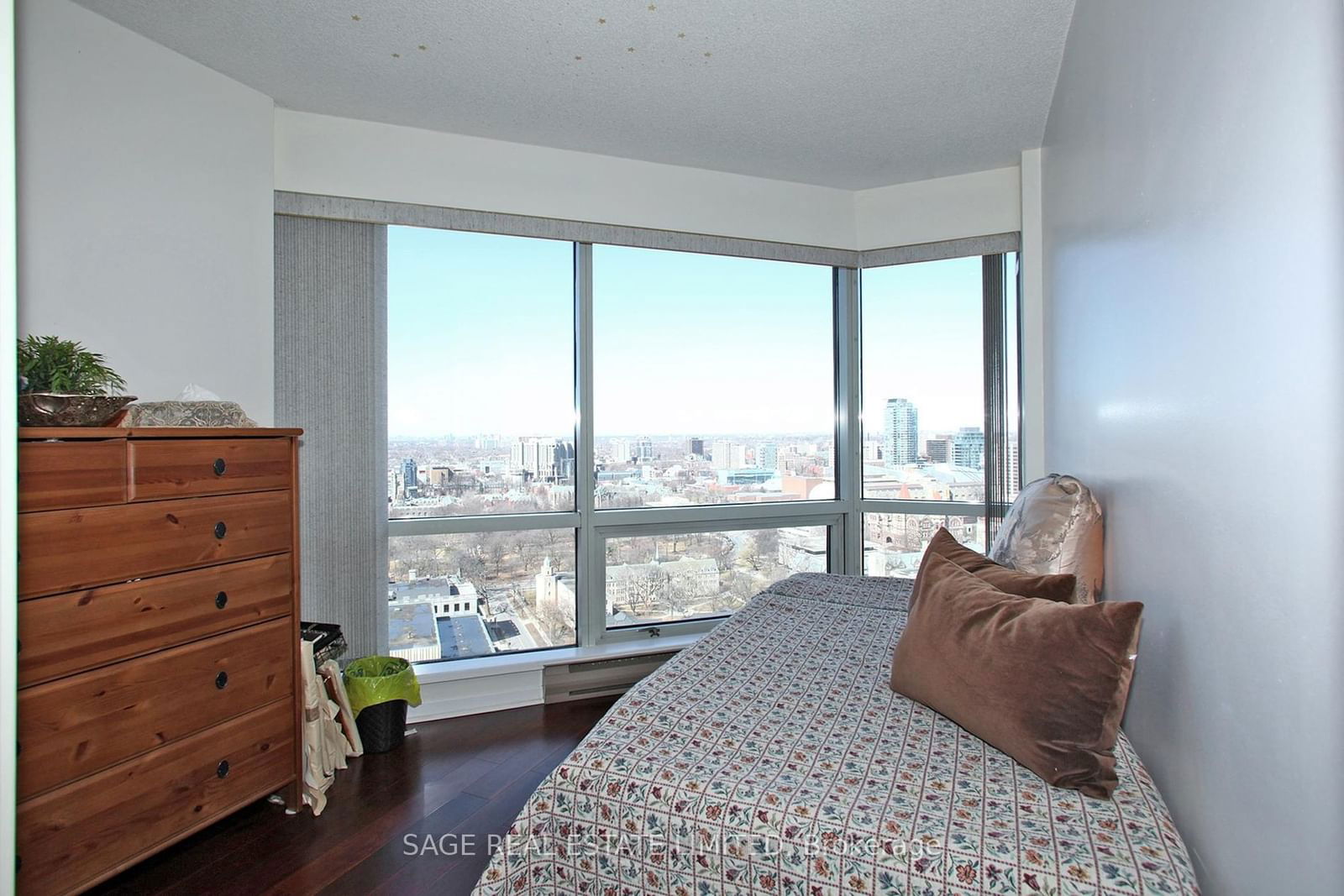 1001 Bay St, unit 2618 for sale