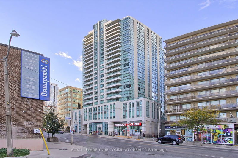 212 Eglinton Ave, unit 907 for sale