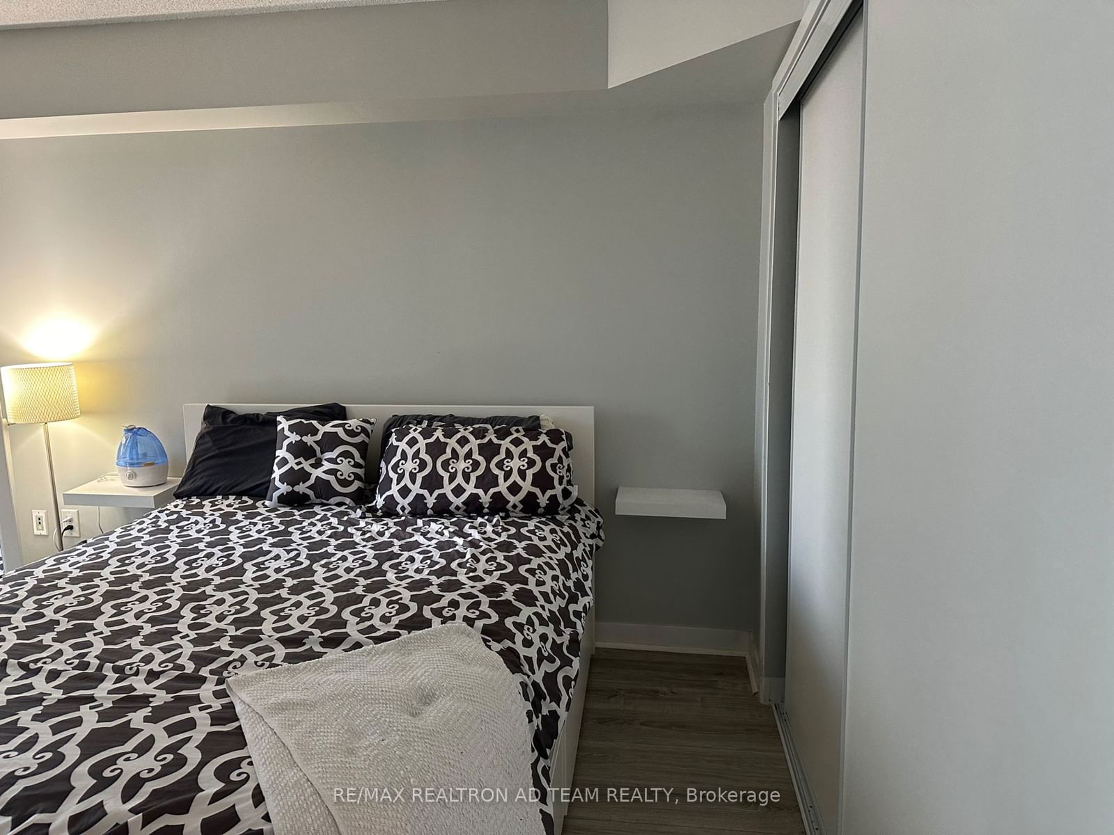 25 Telegram Mews, unit 2705 for rent