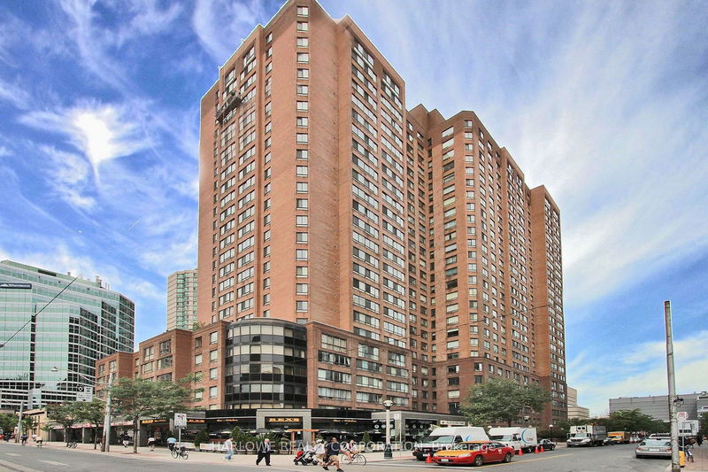 633 Bay St, unit 213 for sale