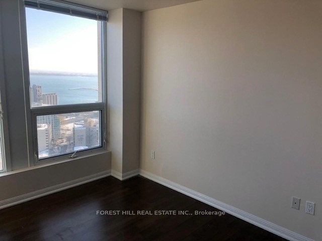 628 Fleet St, unit 3002 for rent