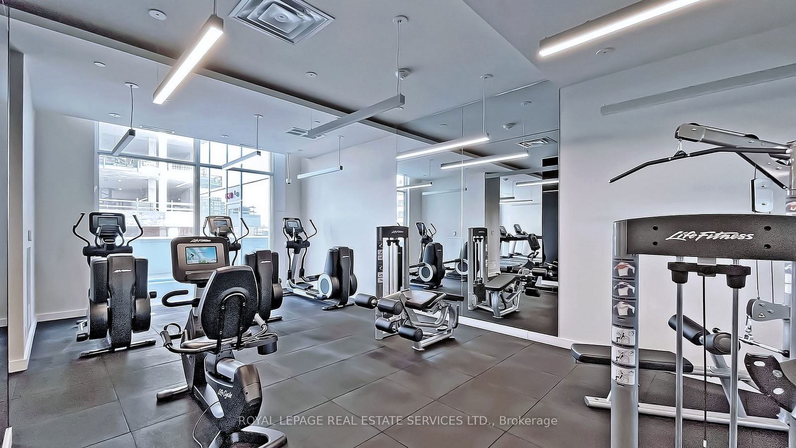 5180 Yonge St, unit 1004 for sale