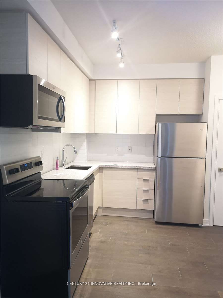 621 Sheppard Ave E, unit 211 for rent