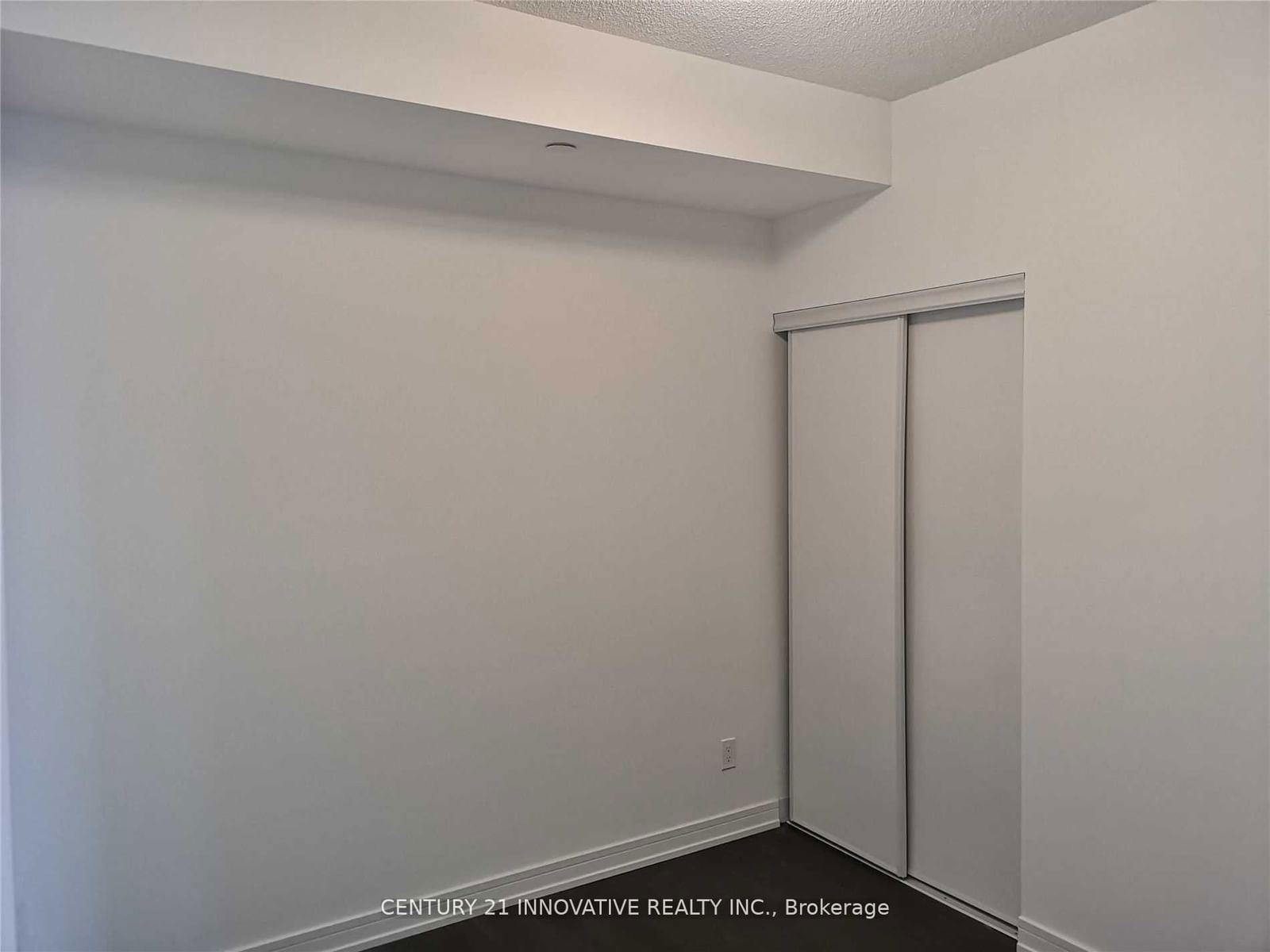 621 Sheppard Ave E, unit 211 for rent