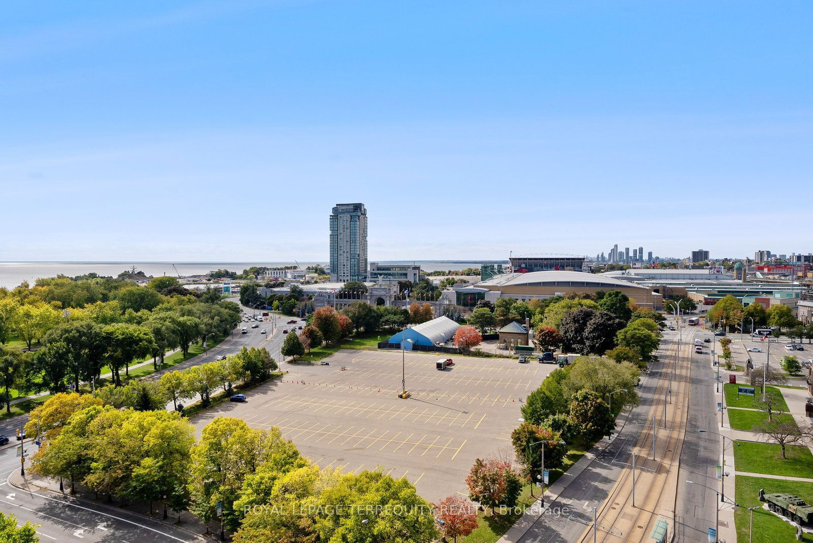 231 Fort York Blvd, unit 1512 for sale