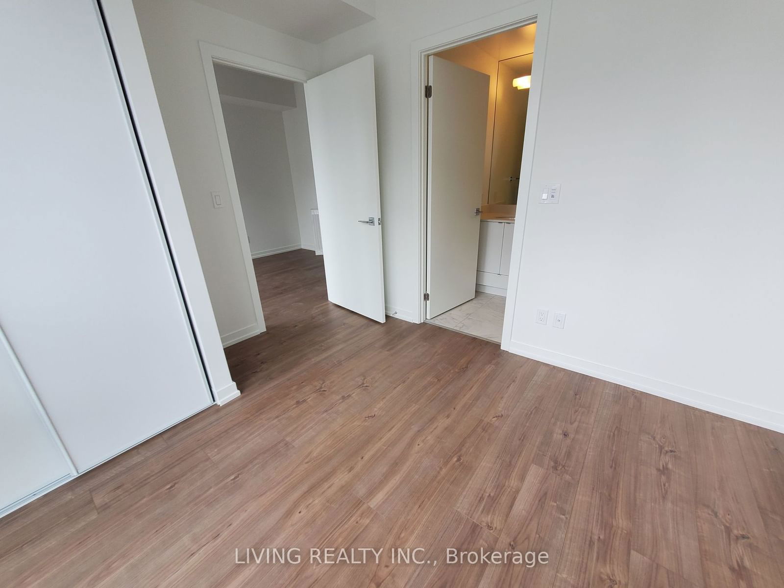 49 East Liberty St, unit 2501 for rent