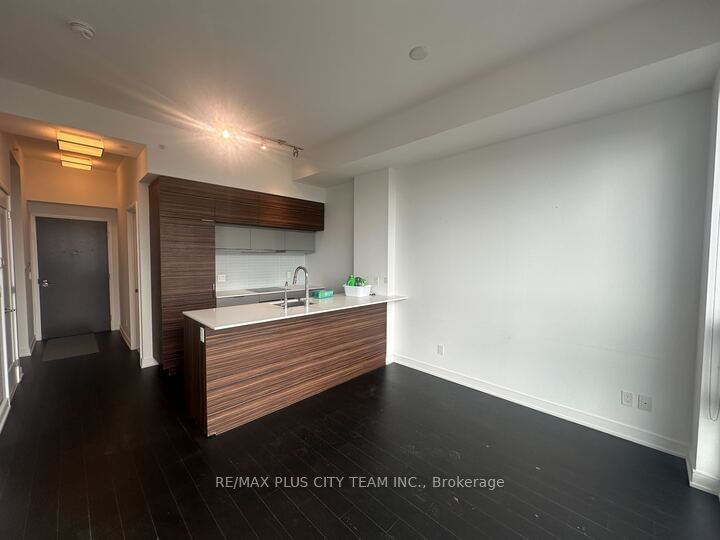 88 Scott St, unit 4705 for rent