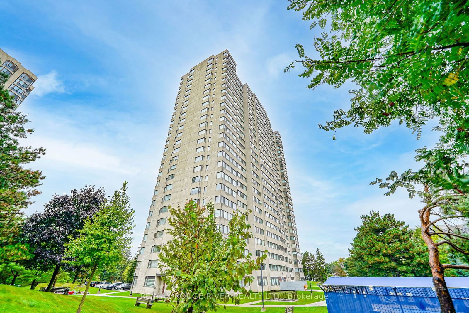 133 Torresdale Ave, unit 701 for sale