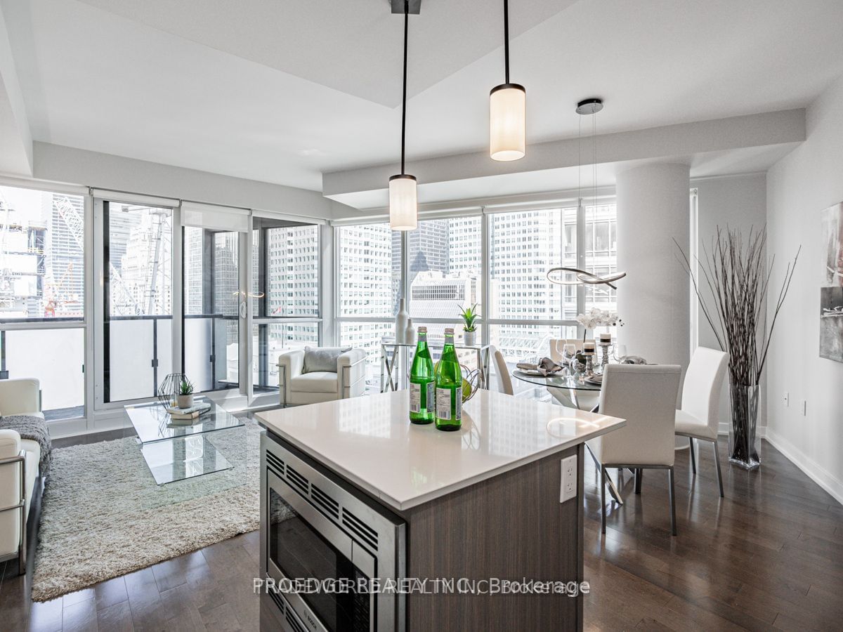 1 The Esplanade, unit 1504 for rent