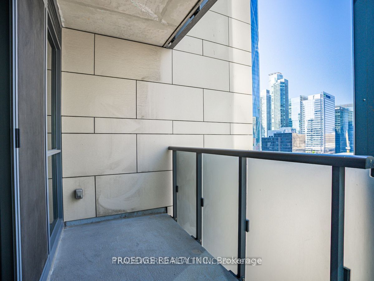 1 The Esplanade, unit 1504 for rent