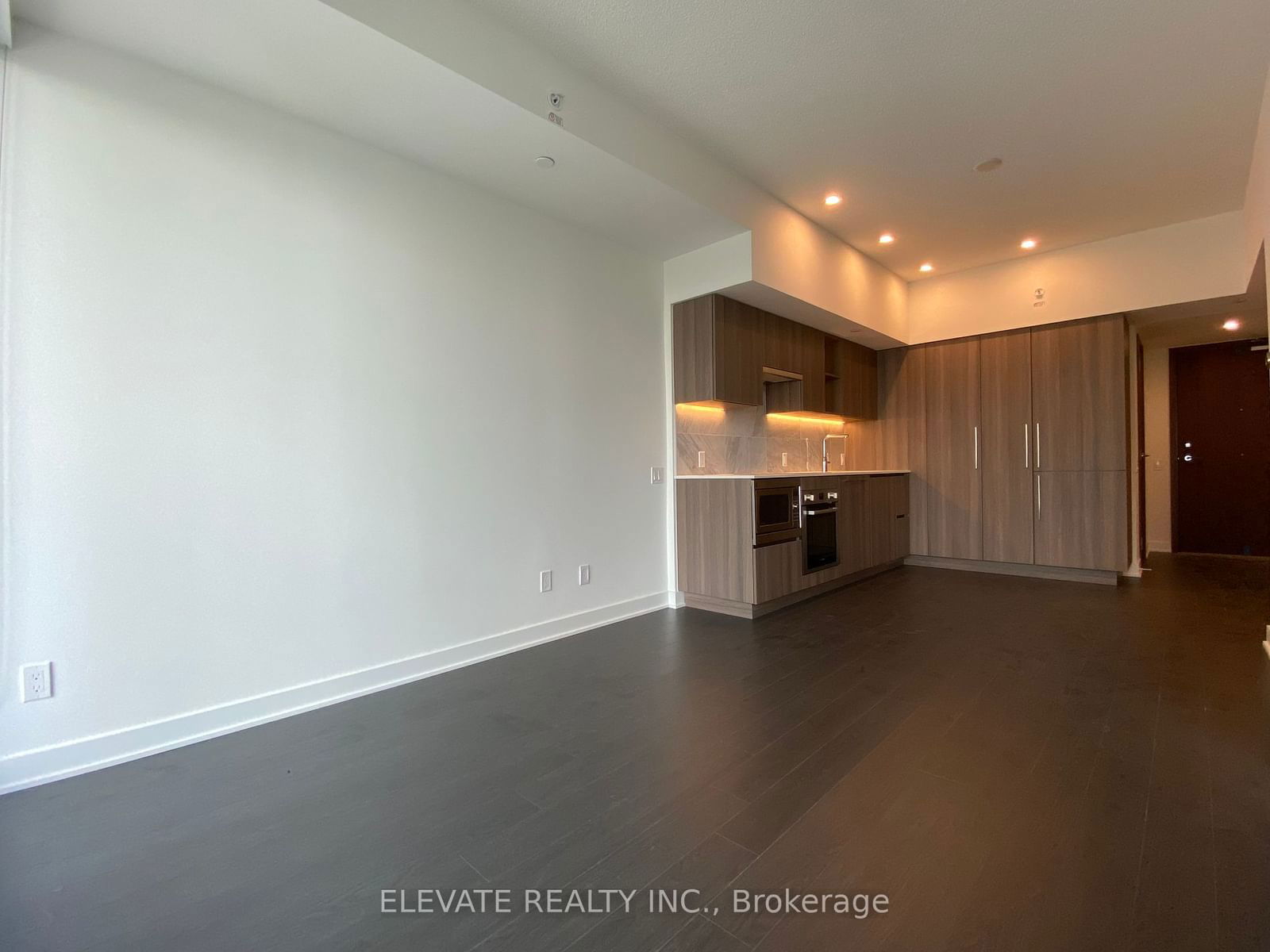 19 Bathurst St, unit 2101 for rent