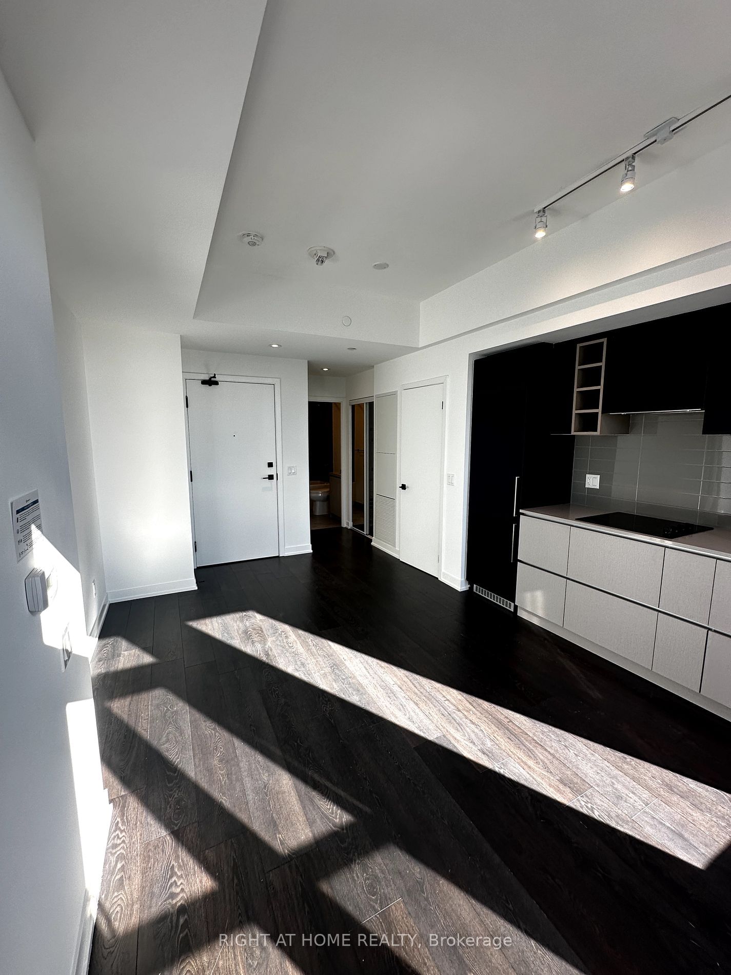 319 Jarvis St, unit 4505 for rent