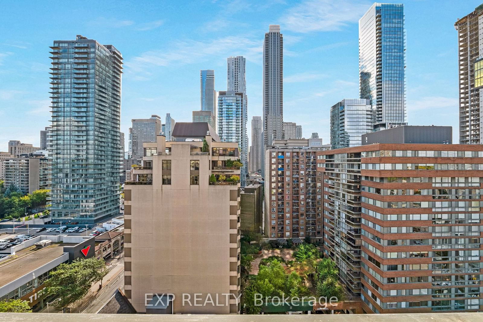 914 Yonge St, unit 1106 for sale