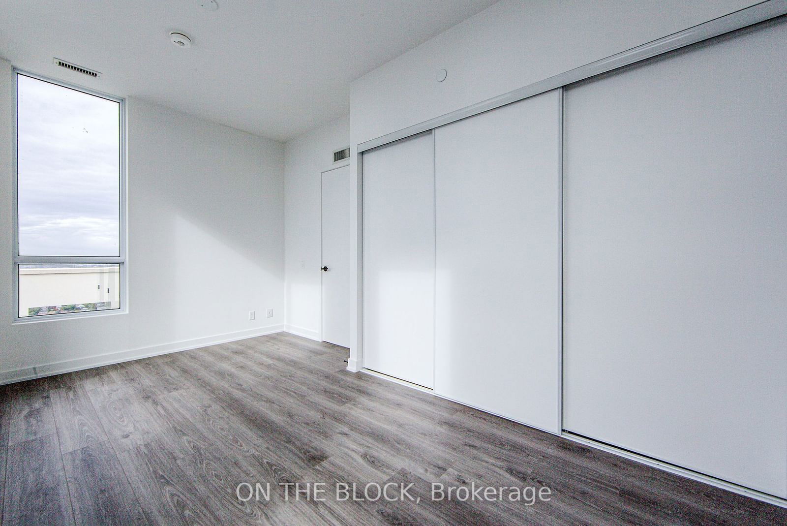 108 Peter St, unit 5207 for rent