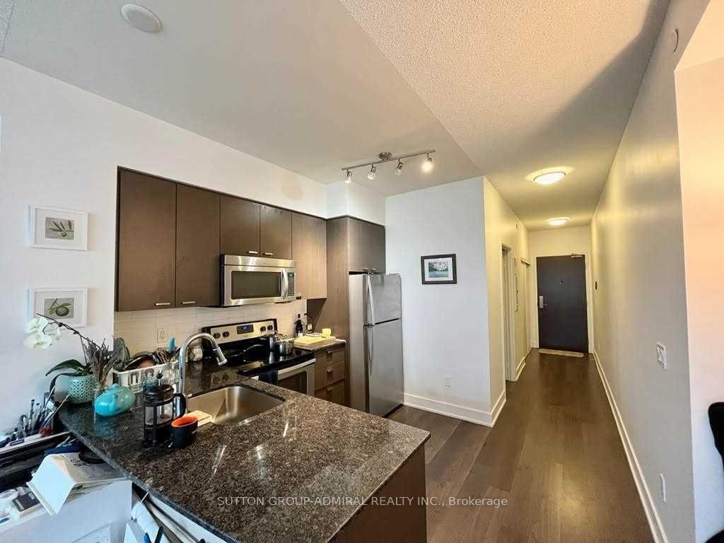 88 Sheppard Ave, unit 403 for rent