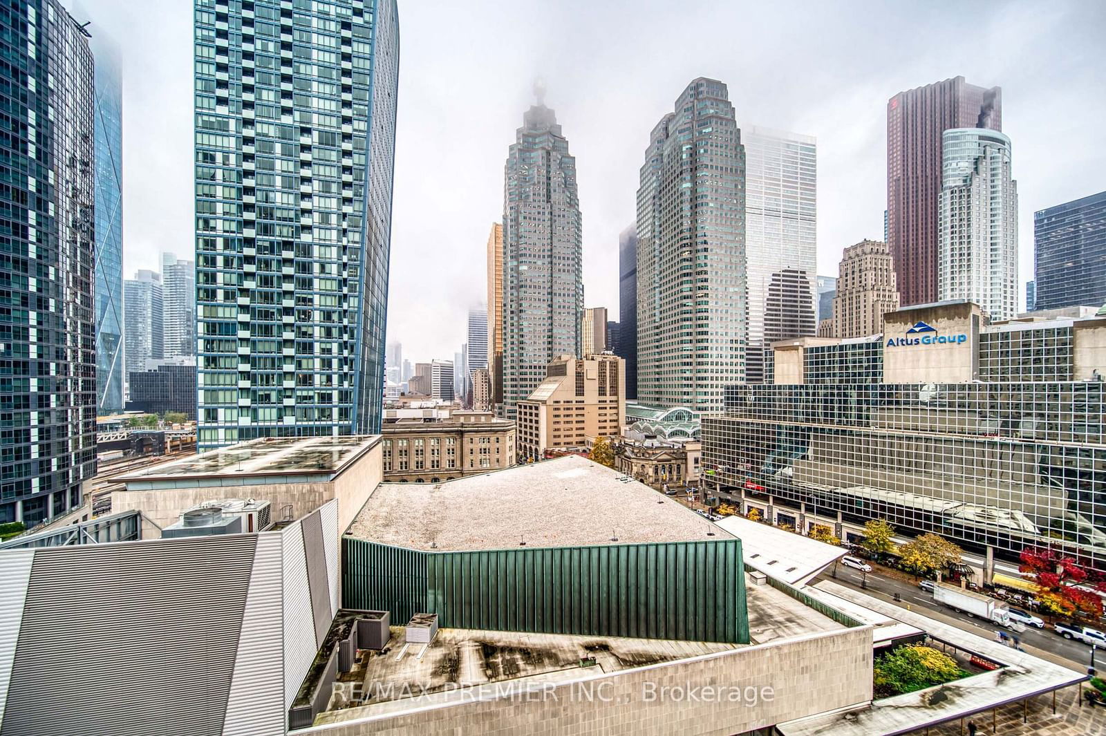 London on the Esplanade, Downtown, Toronto