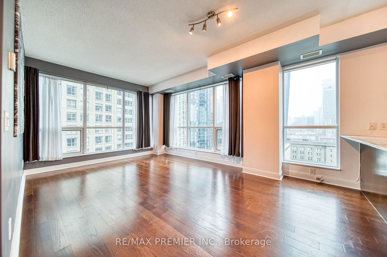 1 Scott St, unit 1404 for sale