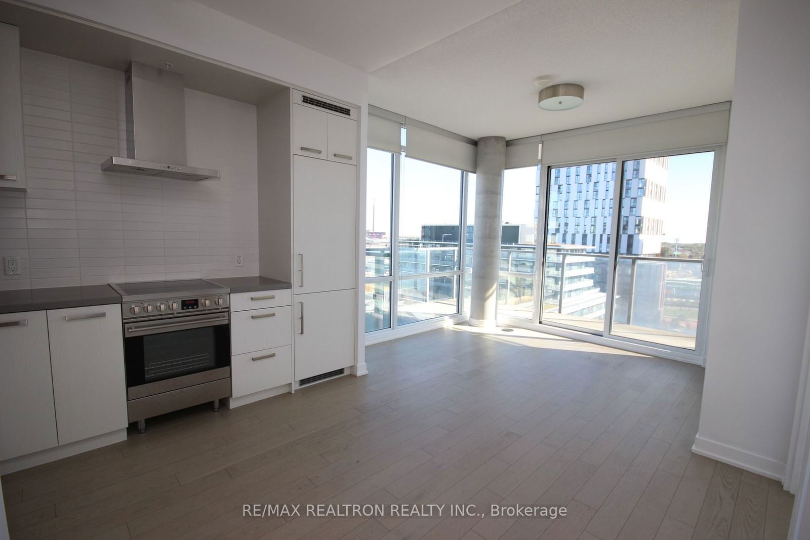 455 Front St E, unit N1008 for rent