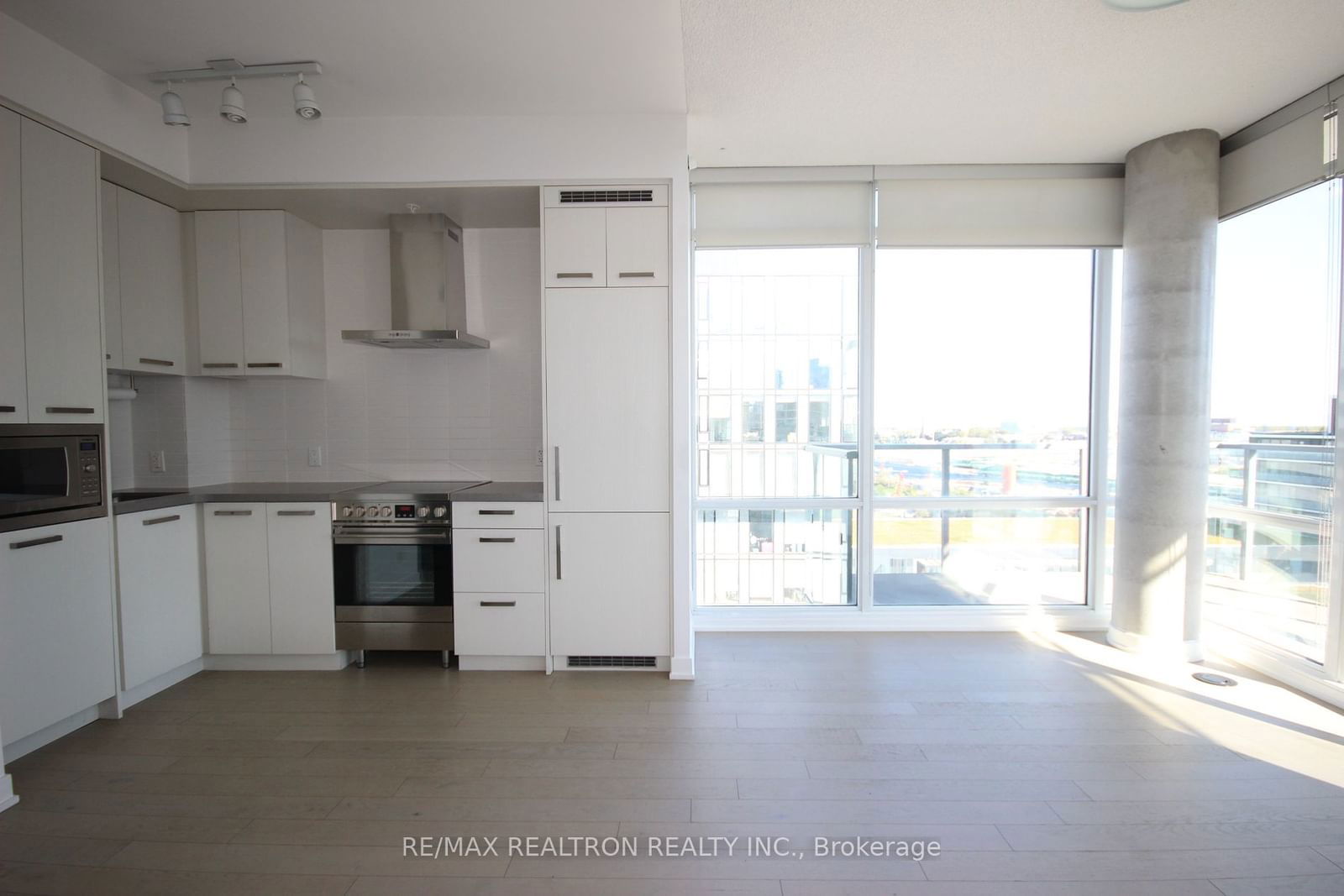 455 Front St E, unit N1008 for rent