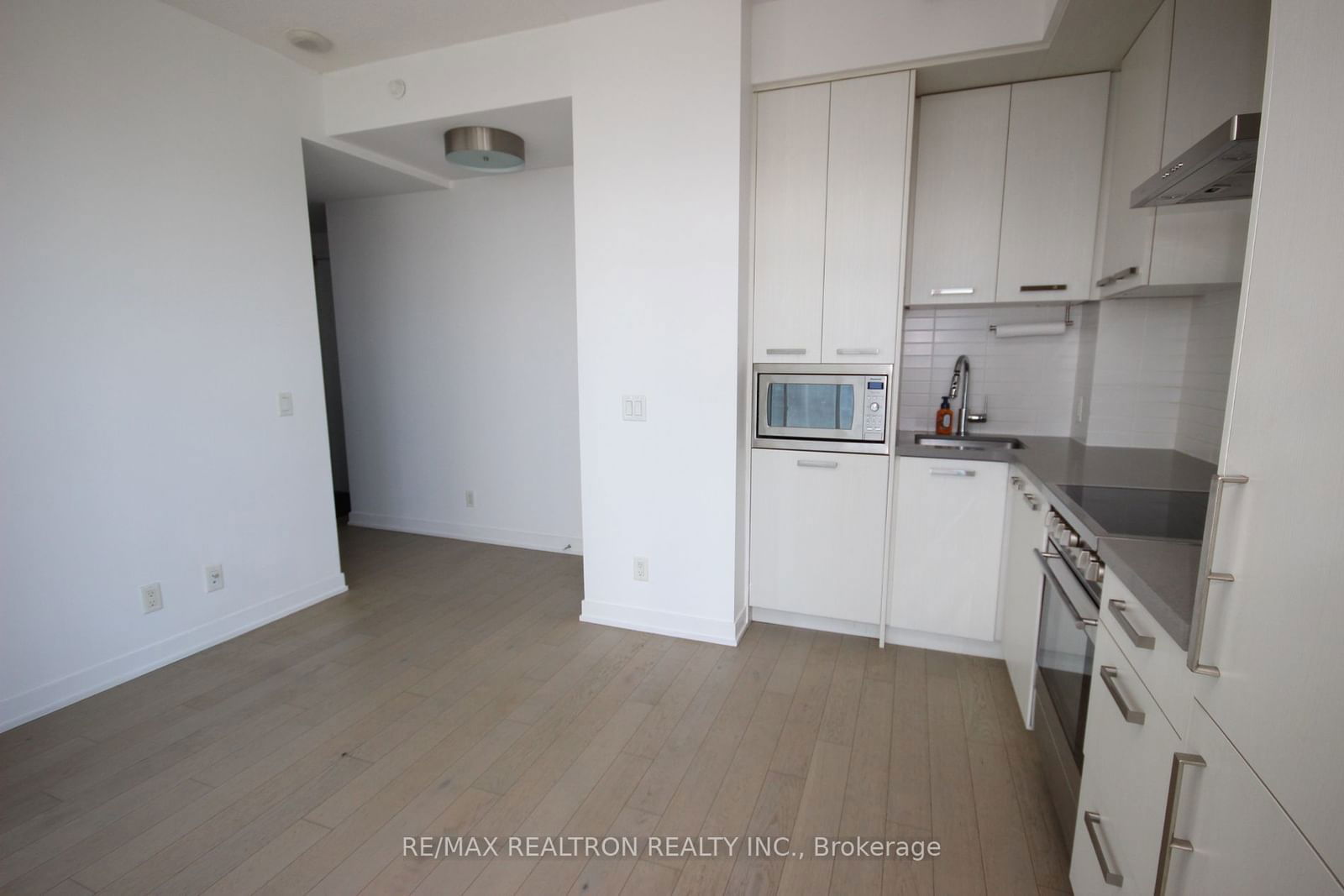 455 Front St E, unit N1008 for rent