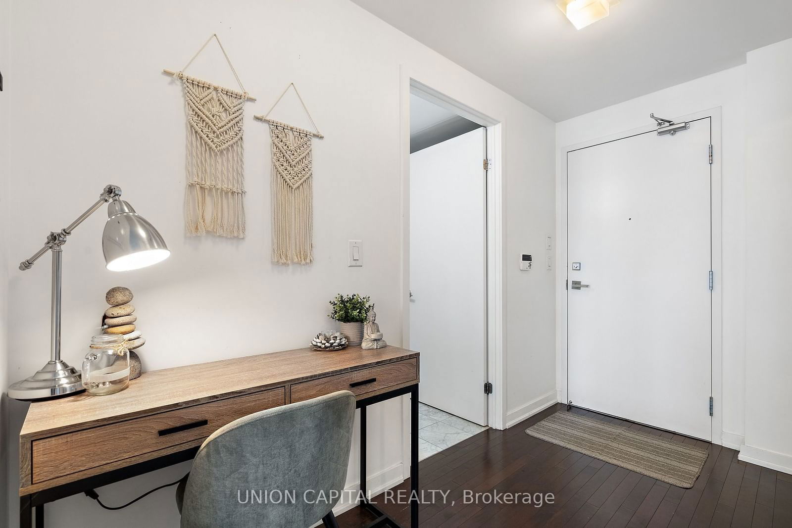 12 York St, unit 501 for rent