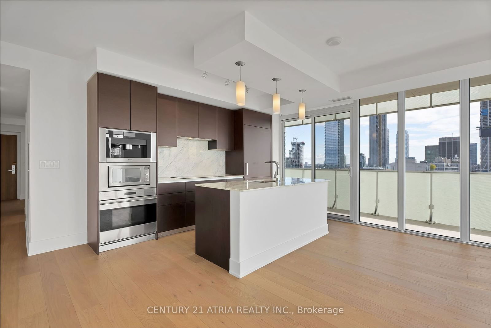 200 Bloor St W, unit 3002 for sale