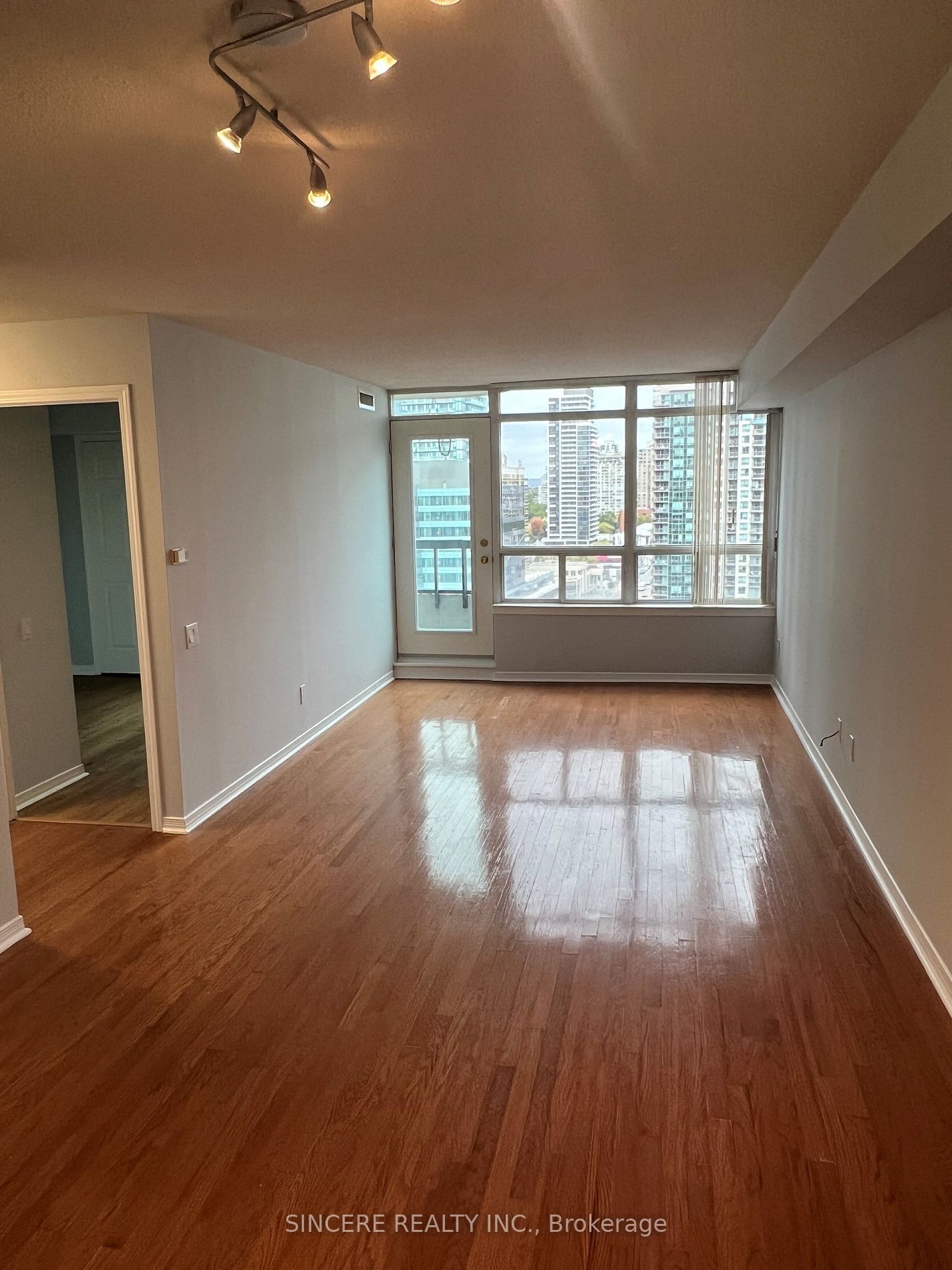 33 Empress Ave, unit 1115 for rent