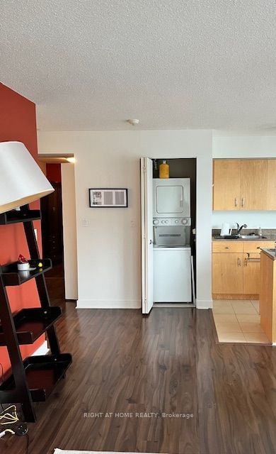 397 Front St W, unit 3009 for sale