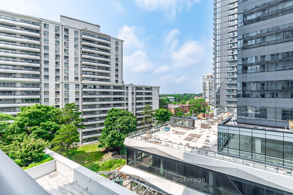 5180 Yonge St, unit 403 for sale