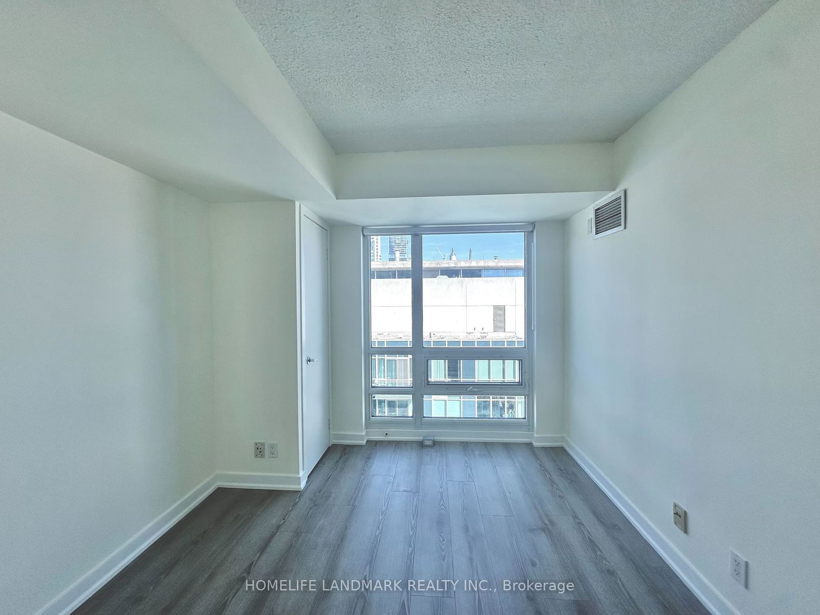 397 Front St W, unit 3510 for sale