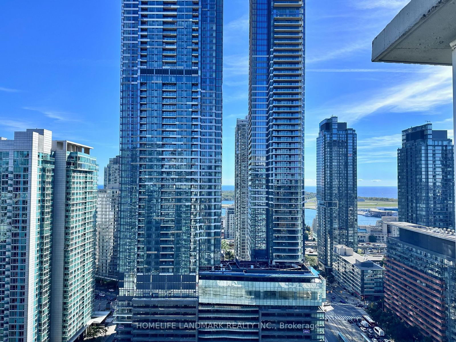 397 Front St W, unit 3510 for sale