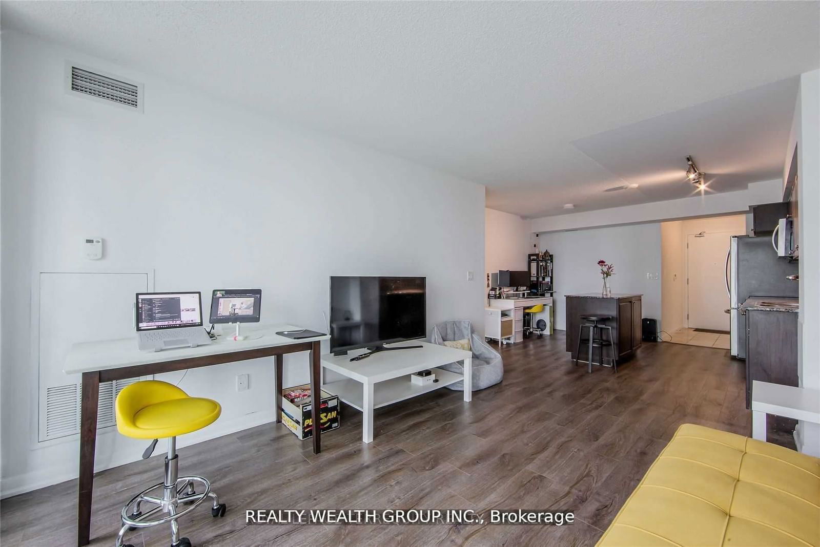 209 Fort York Blvd, unit 1475 for sale