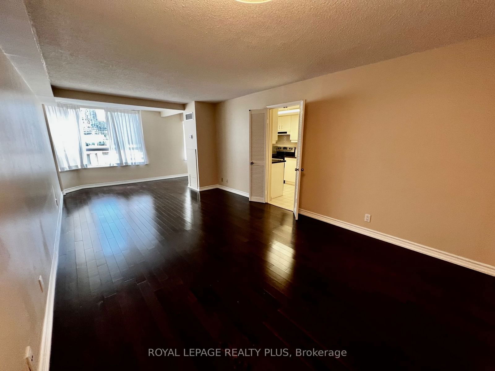 44 Gerrard St W, unit 1601 for rent