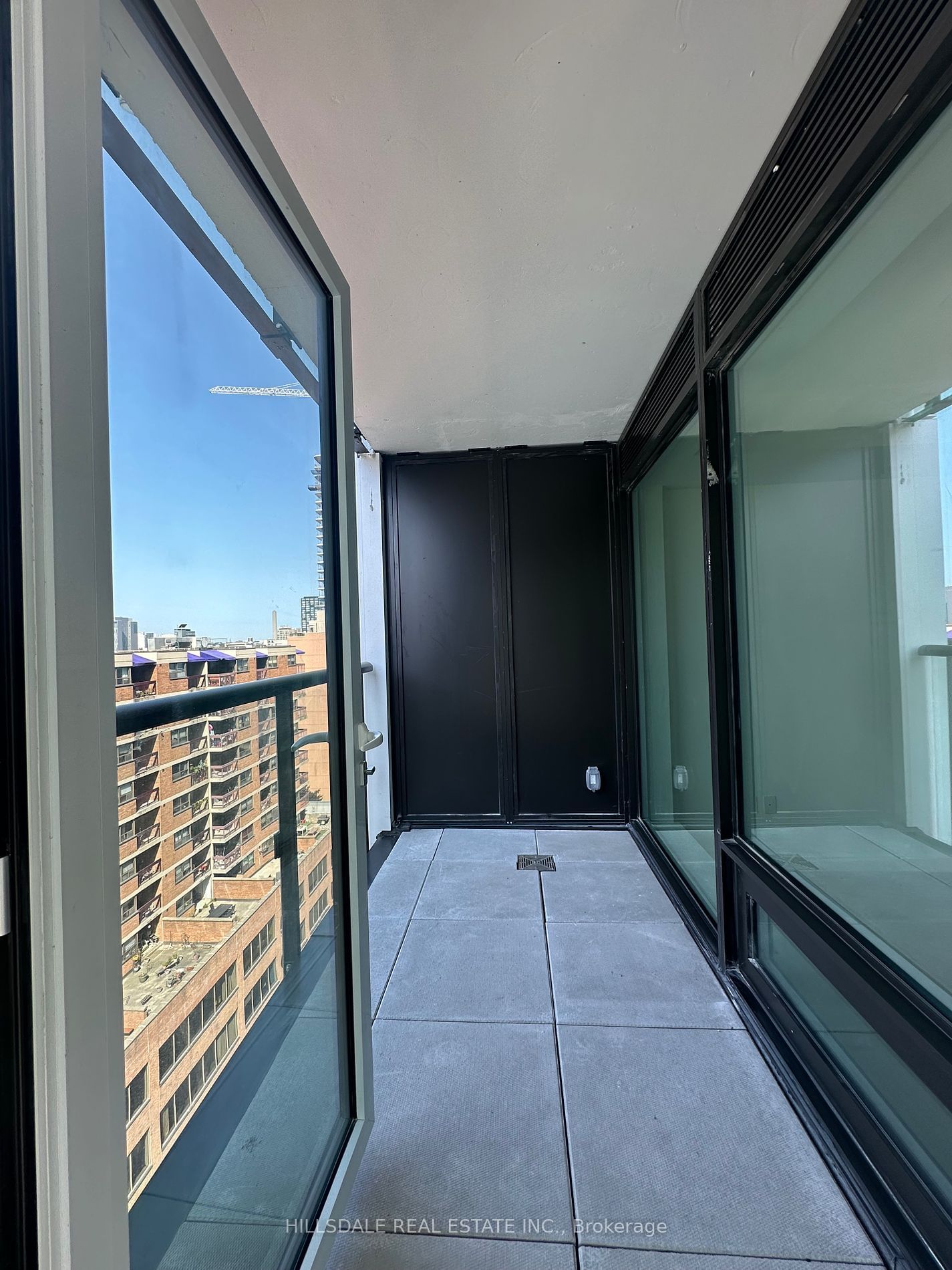 121 St Patrick St, unit 1220 for rent