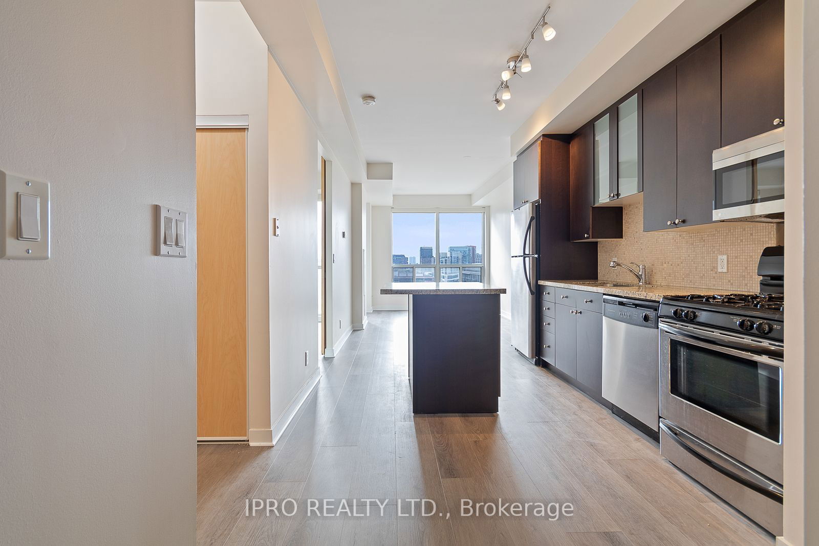 1 Shaw St, unit 1224 for rent