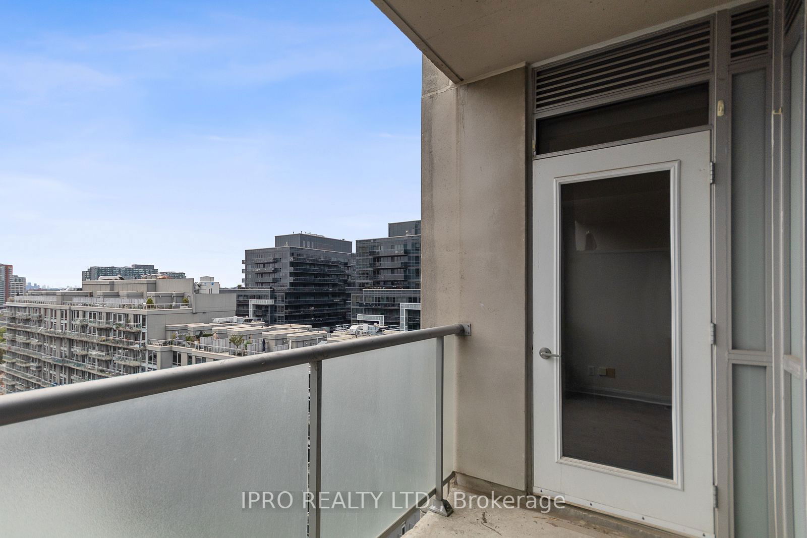 1 Shaw St, unit 1224 for rent