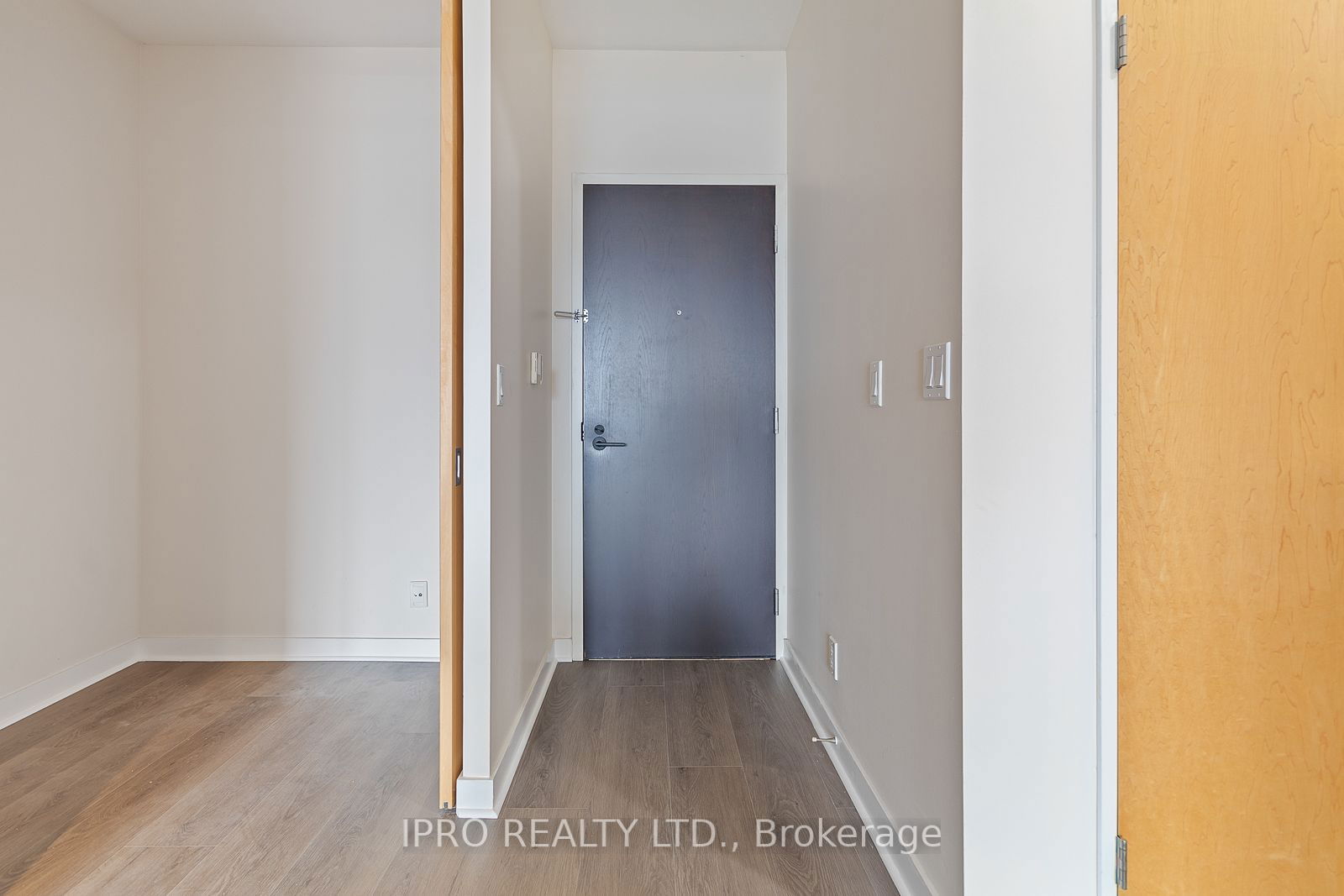 1 Shaw St, unit 1224 for rent