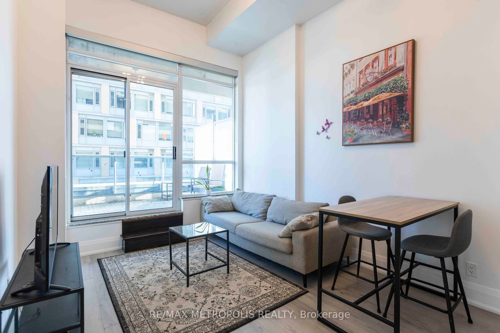 500 Sherbourne St, unit 405 for sale