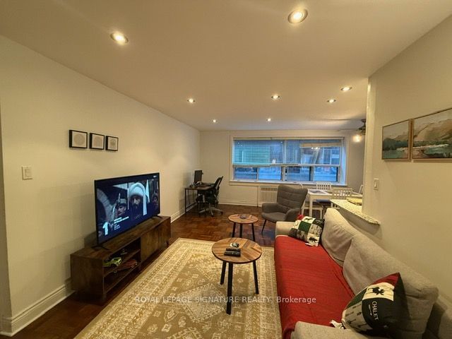 2 Ridelle Ave, unit 105 for rent