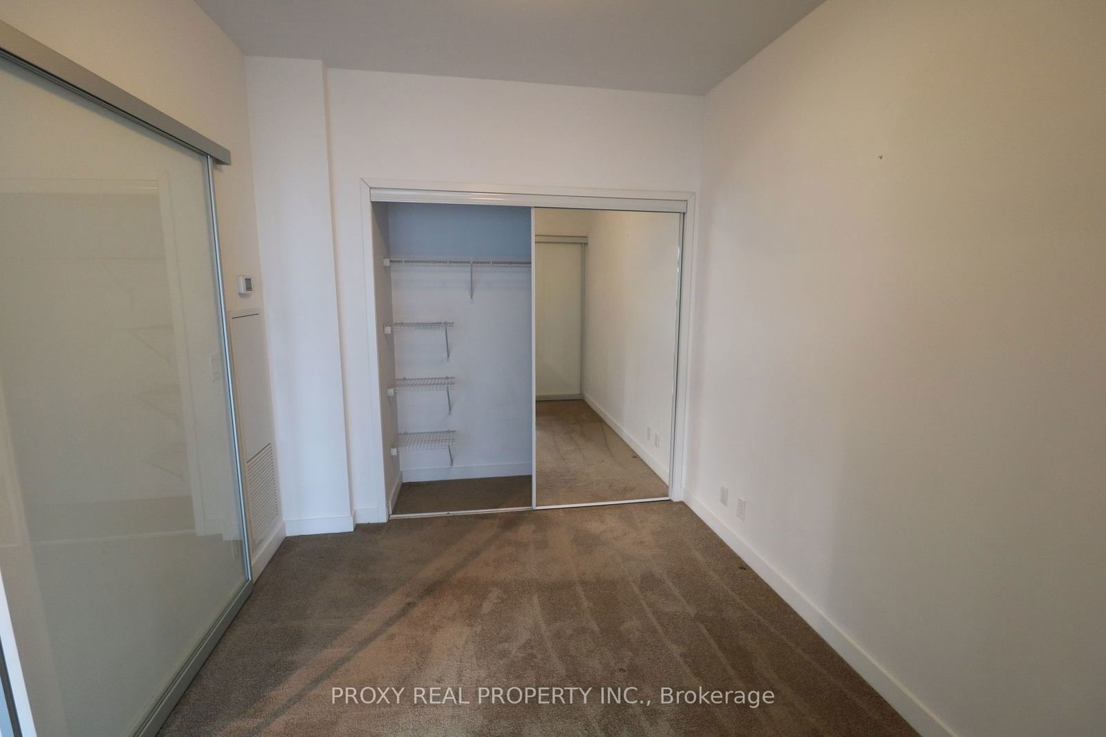 12 York St, unit 2801 for rent