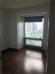 81 Navy Wharf Crt, unit 1909 for rent