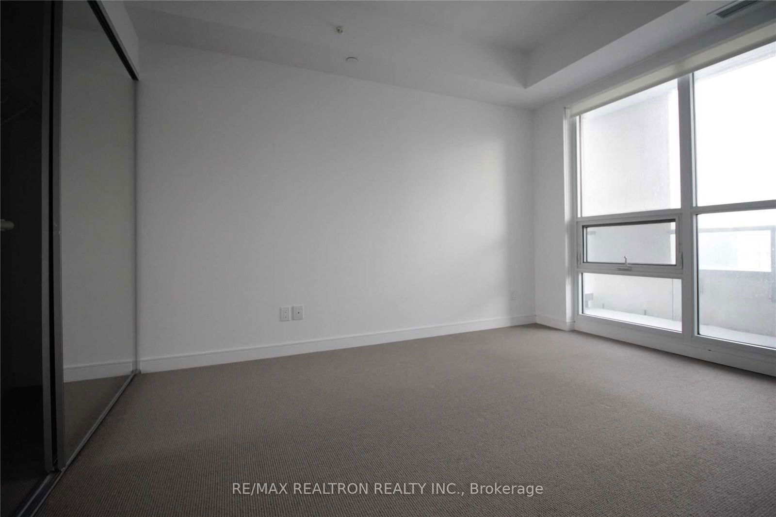 88 Scott St, unit 4405 for rent