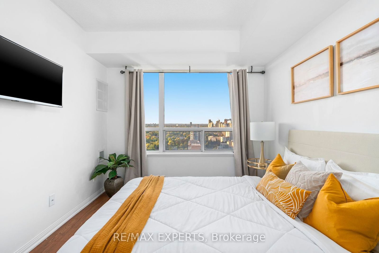 153 Beecroft Rd, unit 2707 for sale