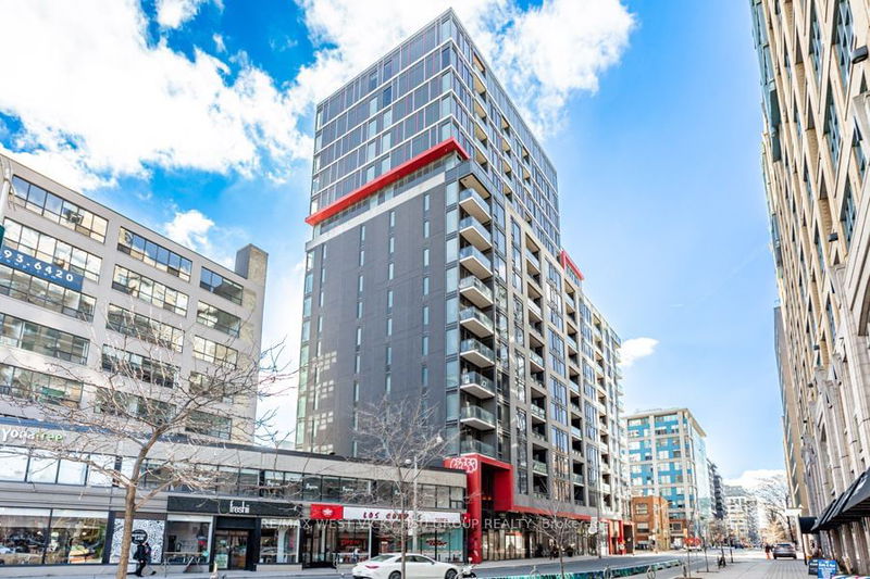 435 Richmond St W, unit 810 for sale