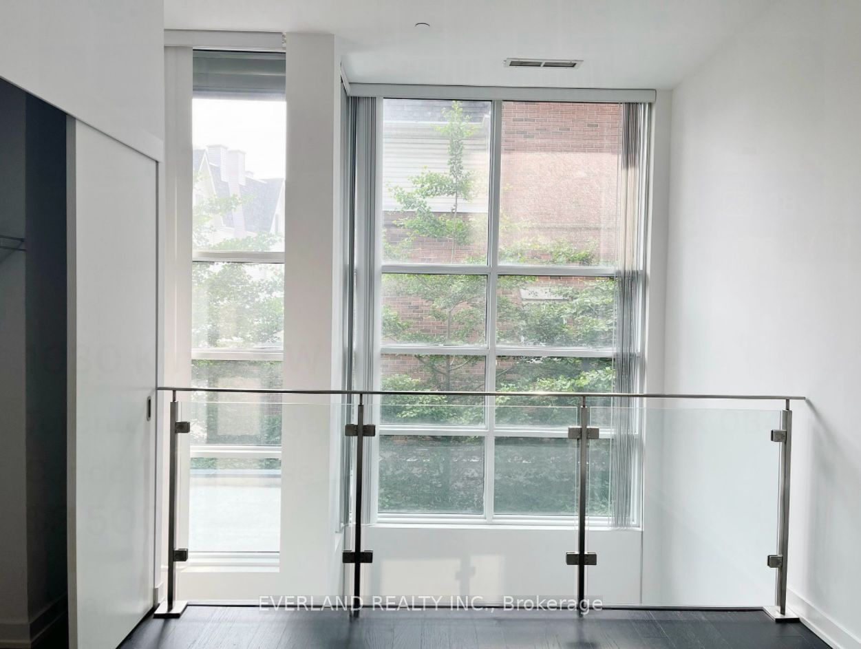 1030 King St W, unit 117 for rent