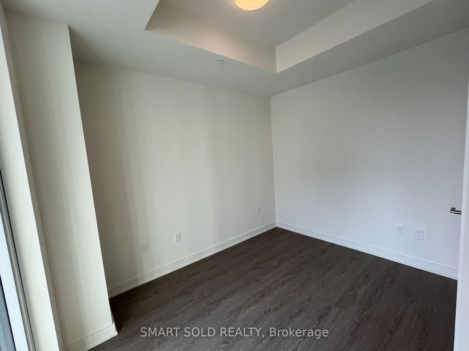 425 Front St E, unit 619 for rent