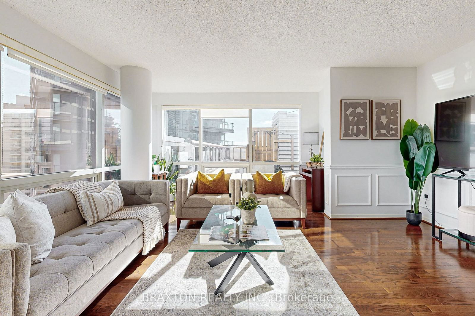 1001 Bay St, unit 2710 for sale