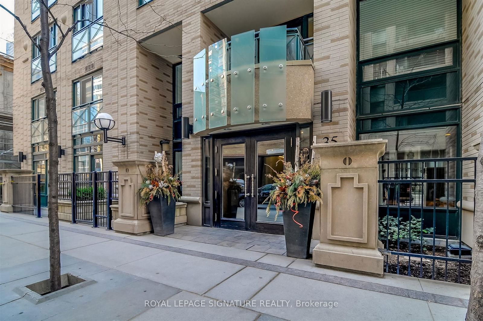 The Bloor Street Neighbourhood (BSN), Downtown, Toronto