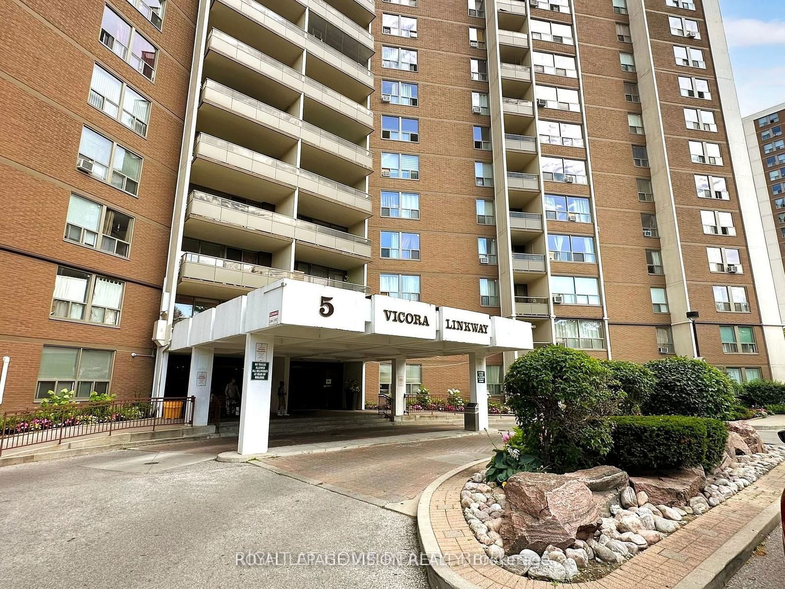 5 Vicora Linkway Way, unit PH 4 for rent