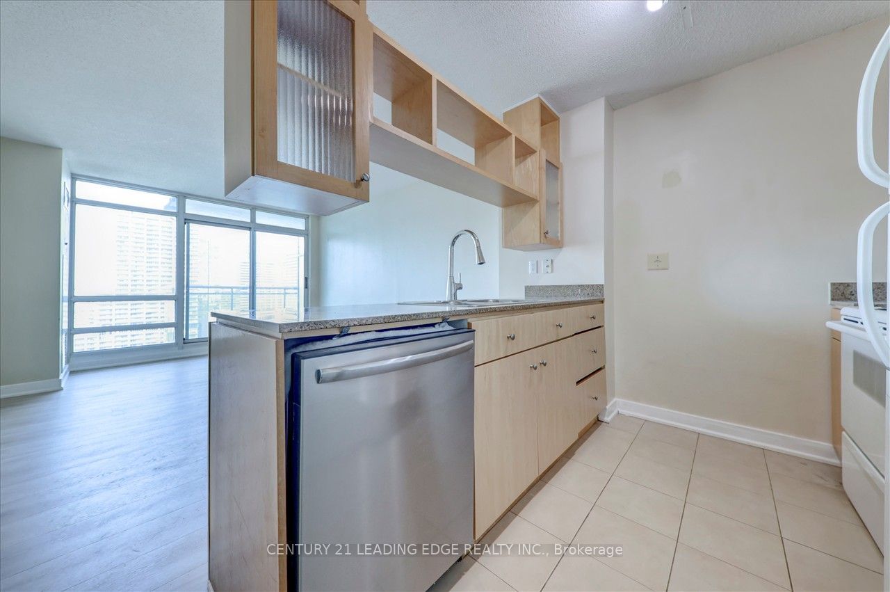 397 Front St W, unit 3105 for rent